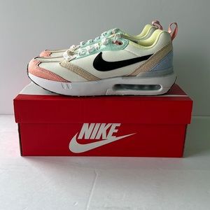 NWT Air Max Dawn GS 7Y